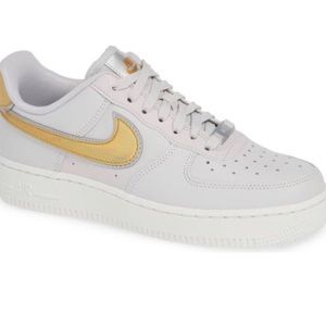 Nike Gold Airforces